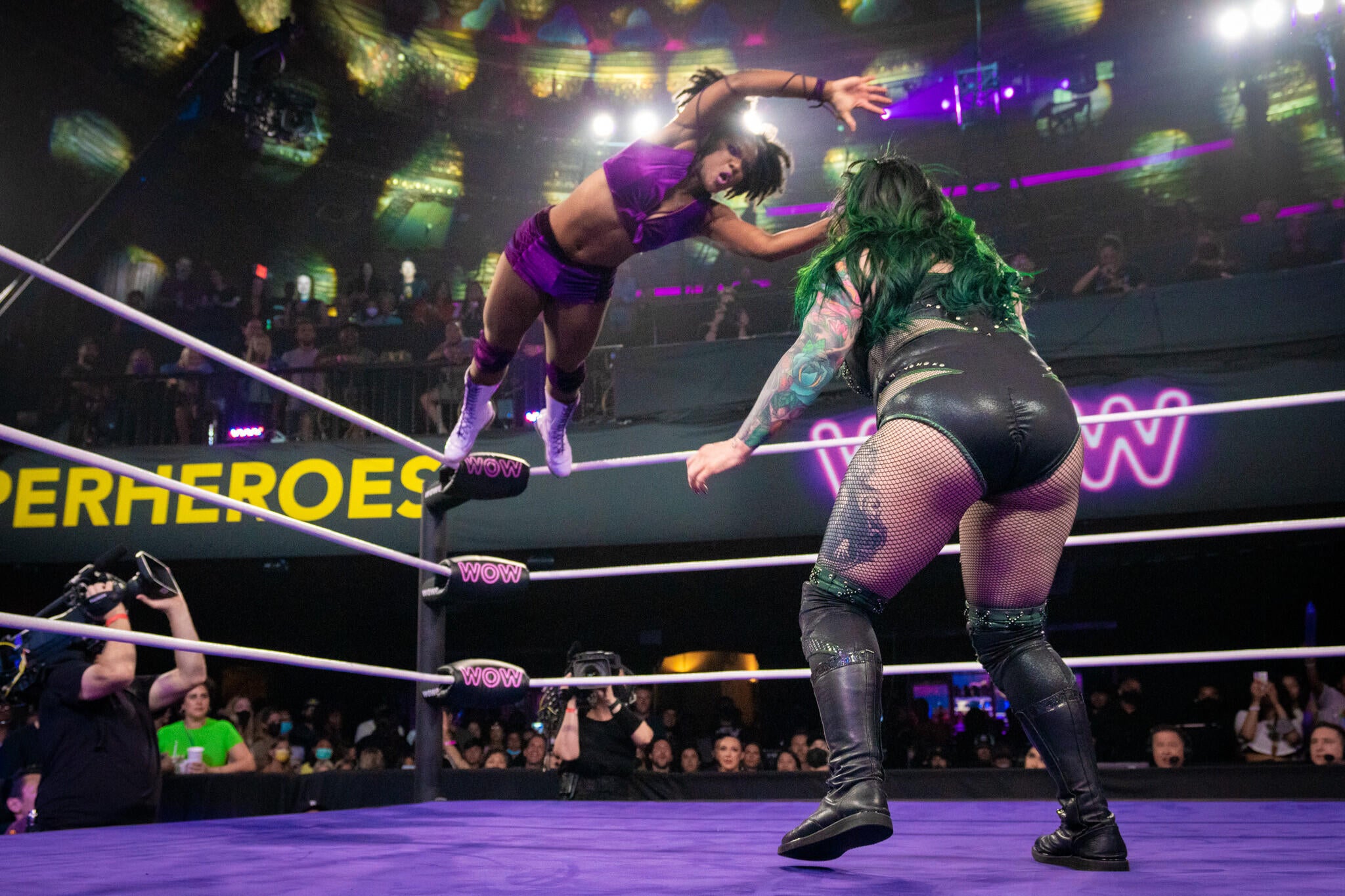 Bailando con un tambor diferente Bailando con un tambor diferente