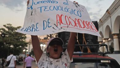 Guerrero: Estudiantes del TECNM marchan contra acoso sexual de profesores y personal administrativo