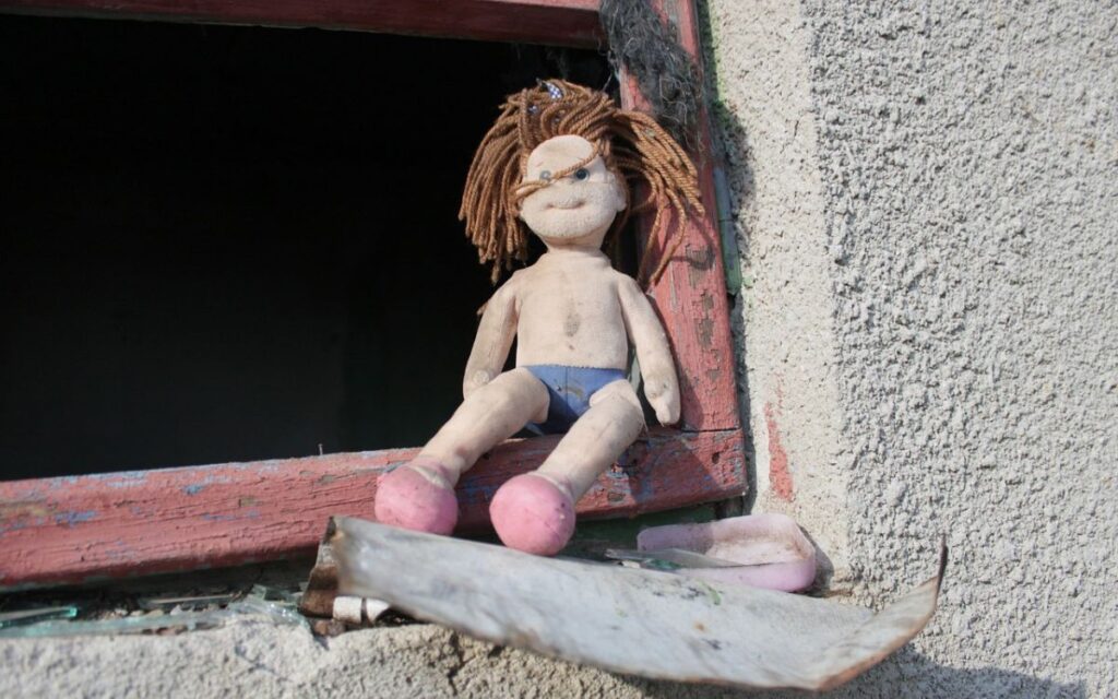 HRW denuncia deportación forzada a Rusia de niños de internados en zonas conquistadas de Ucrania