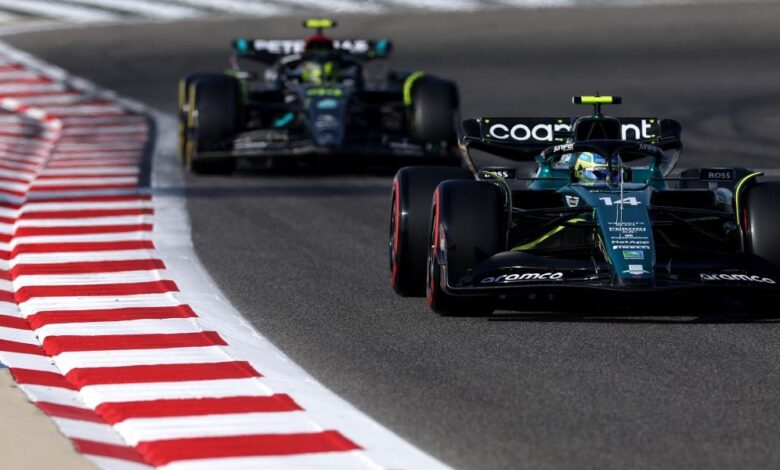 Hamilton, sobre Alonso: "Aston Martin es el segundo equipo"