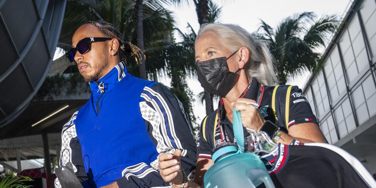 Hamilton y Angela Cullen separan sus caminos