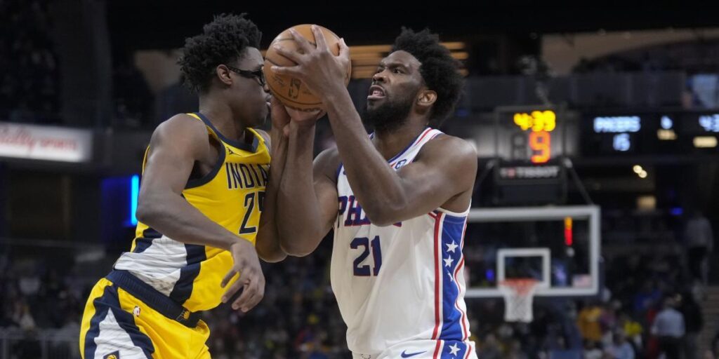 Histórico Embiid: supera a Chamberlain y Iverson