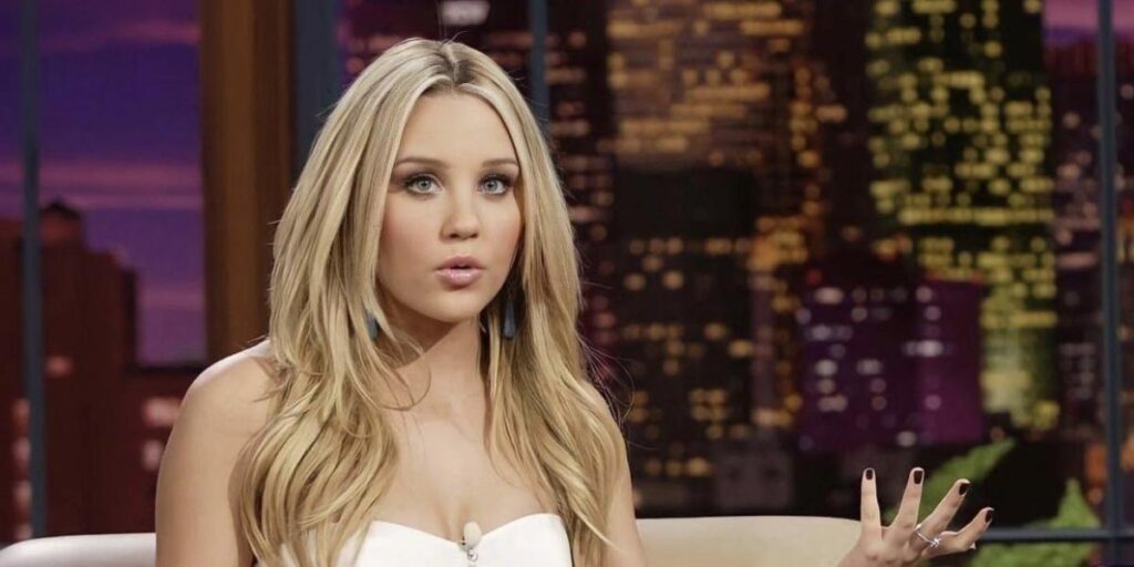 Ingresan a Amanda Bynes en un psiquiátrico tras ser vista desorientada y desnuda en Los Ángeles