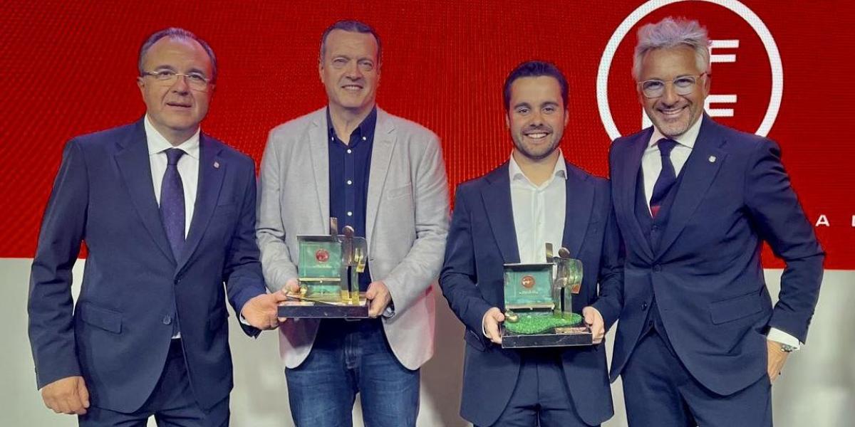 Jonatan Giráldez y Jesús Velasco, premiados por la RFEF