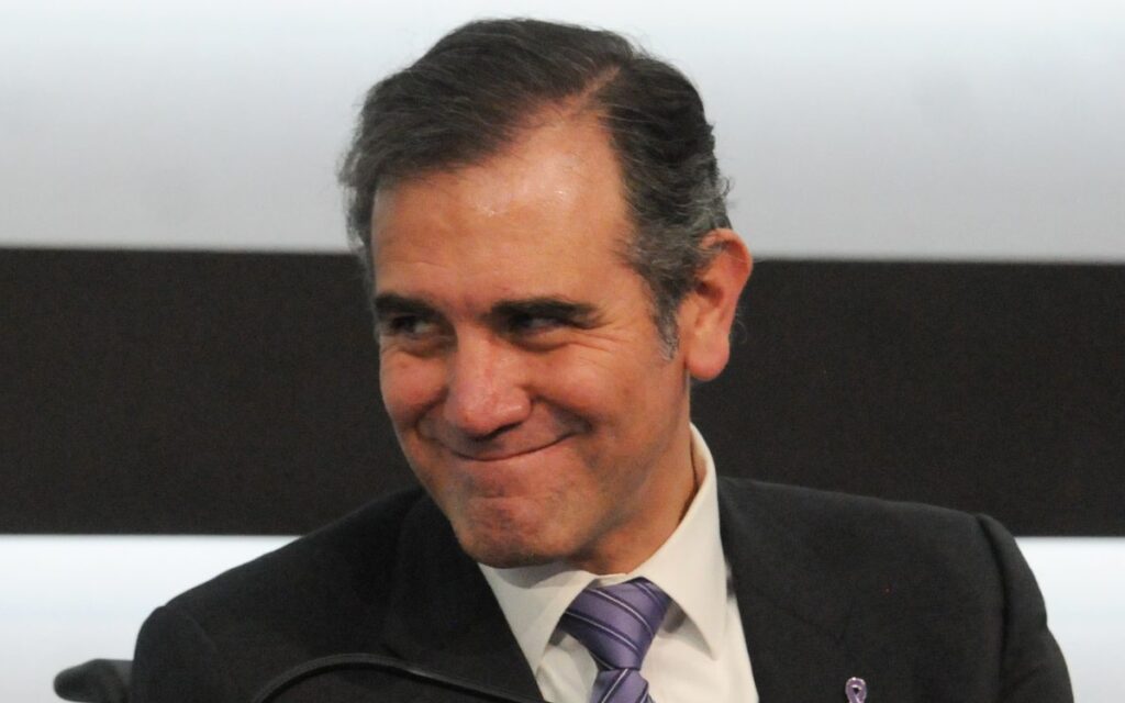 'La amenaza a la democracia proviene del mismo poder político': Córdova