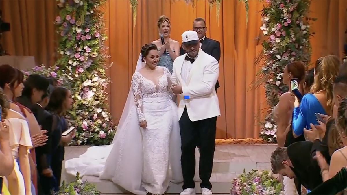 La boda de Juan Rivera y Brenda: la pareja renovó su amor con el apoyo de amigos y familiares