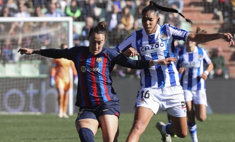 La diferencia en el sueldo del fútbol femenino: 18.000 euros