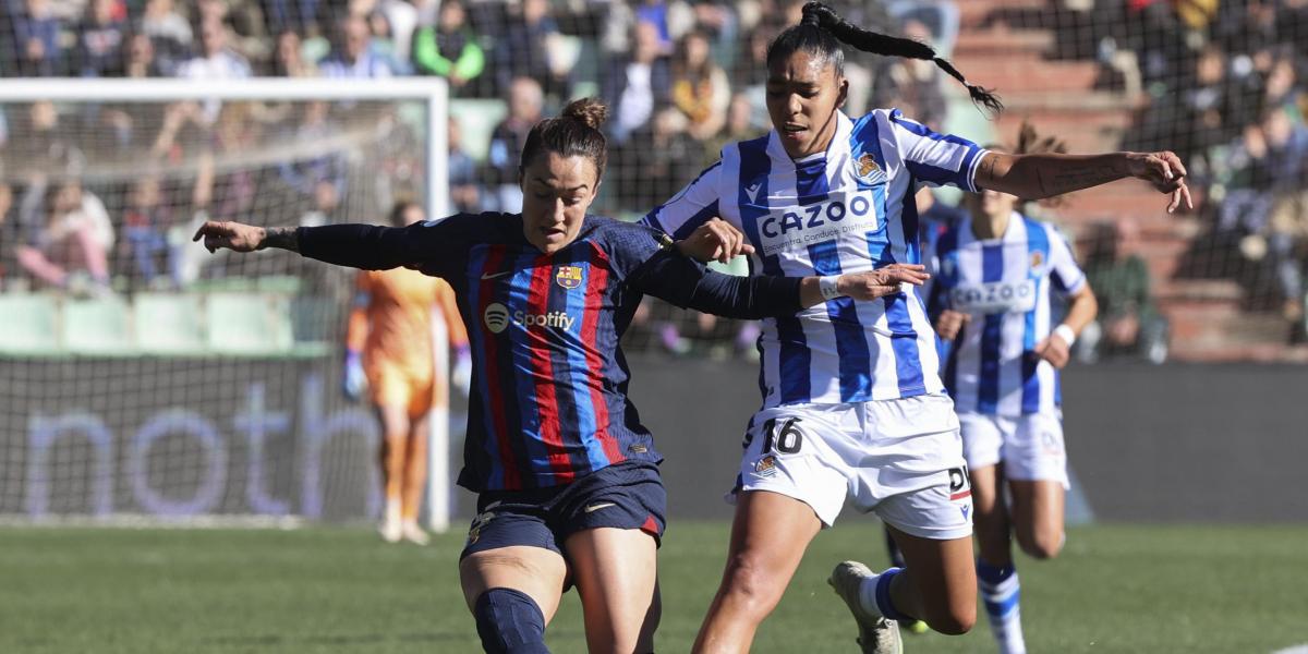 La diferencia en el sueldo del fútbol femenino: 18.000 euros