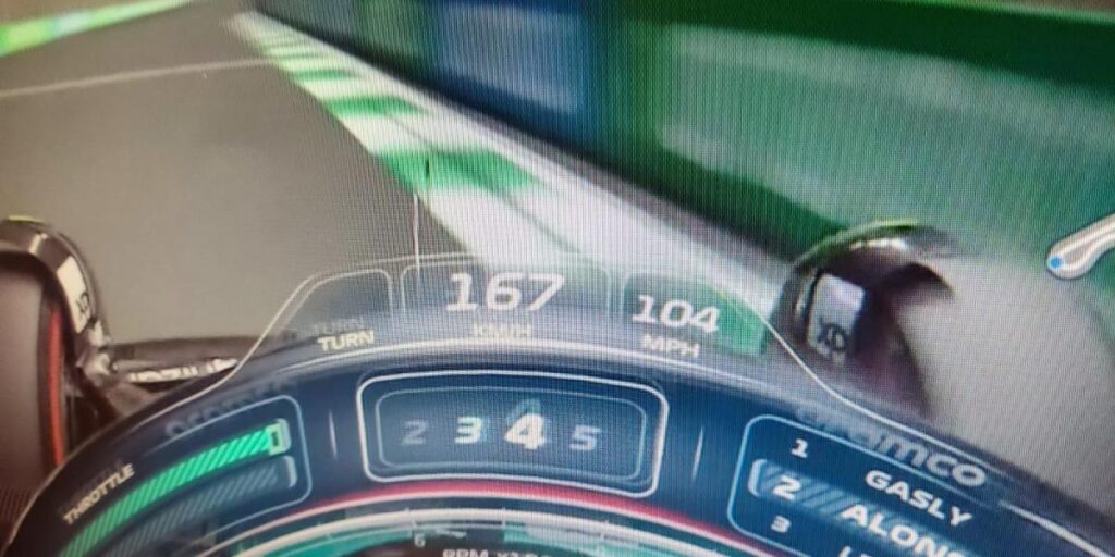 La increíble salvada de Alonso en plena Q3 en Arabia Saudí