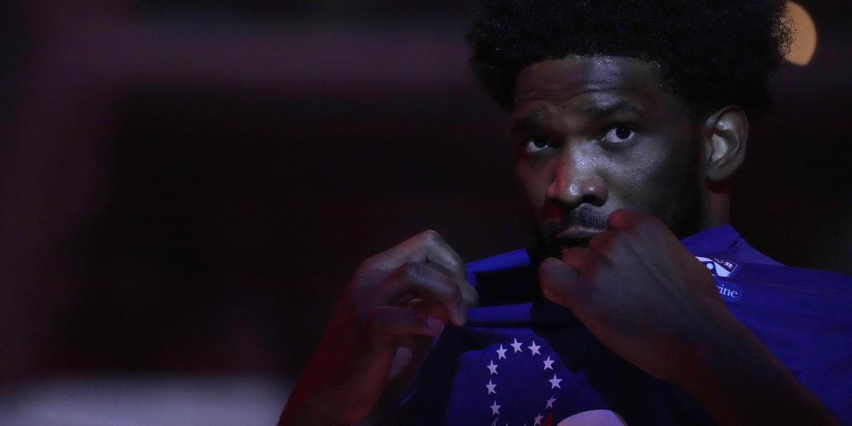 La lesión de Joel Embiid activa el estado de alarma en Philadelphia