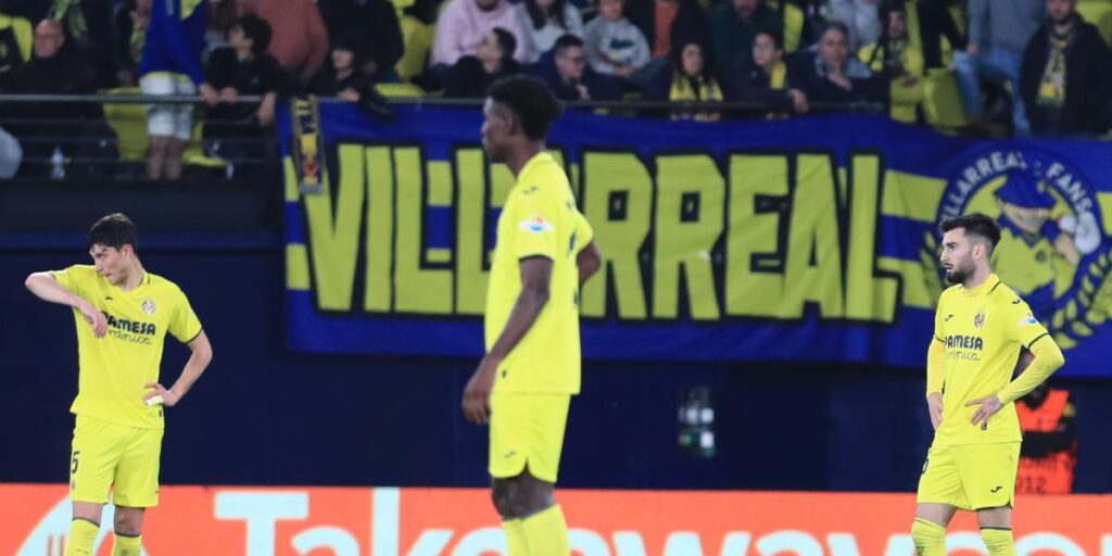 La nueva debacle del fútbol español reabre el debate