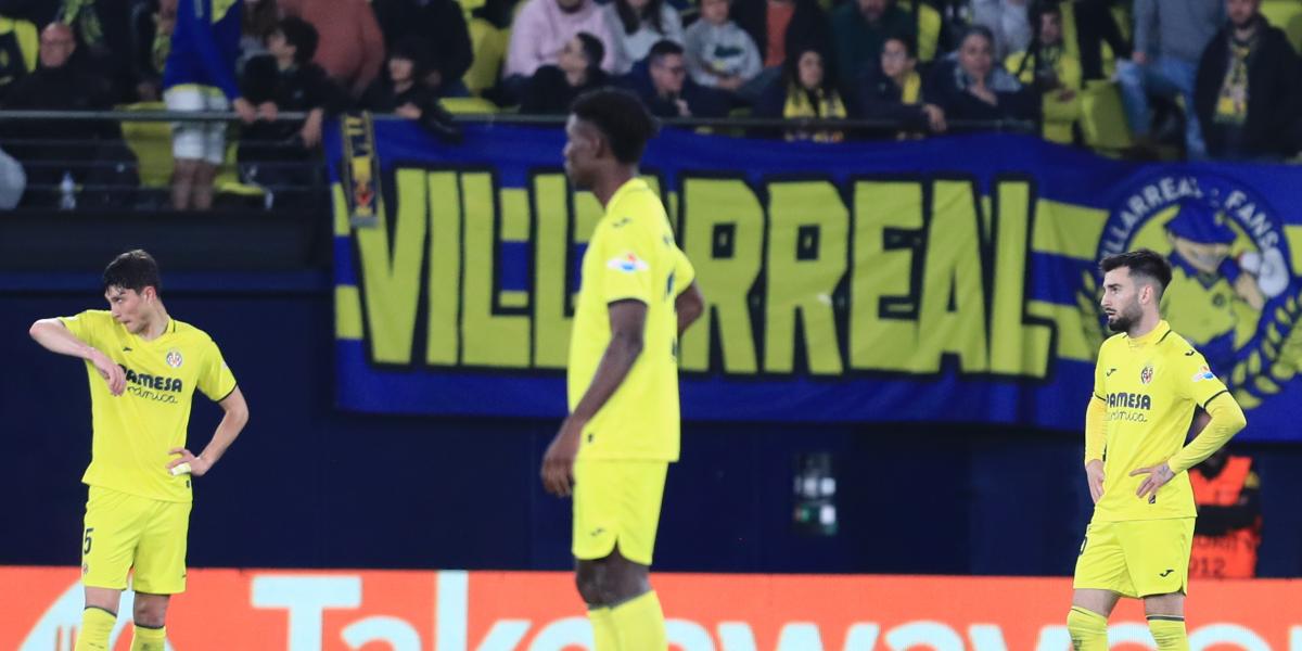 La nueva debacle del fútbol español reabre el debate