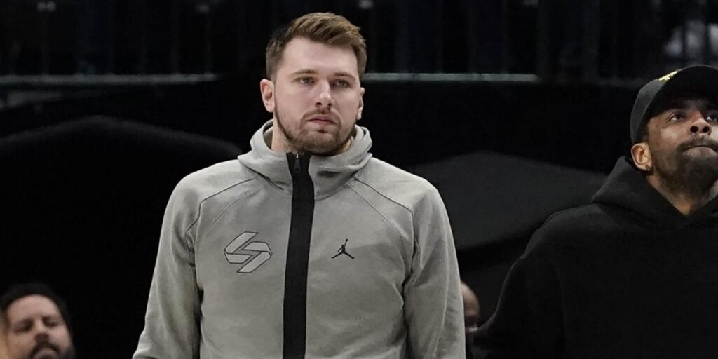 La reacción de Luka Doncic al triple ganador de Maxi Kleber