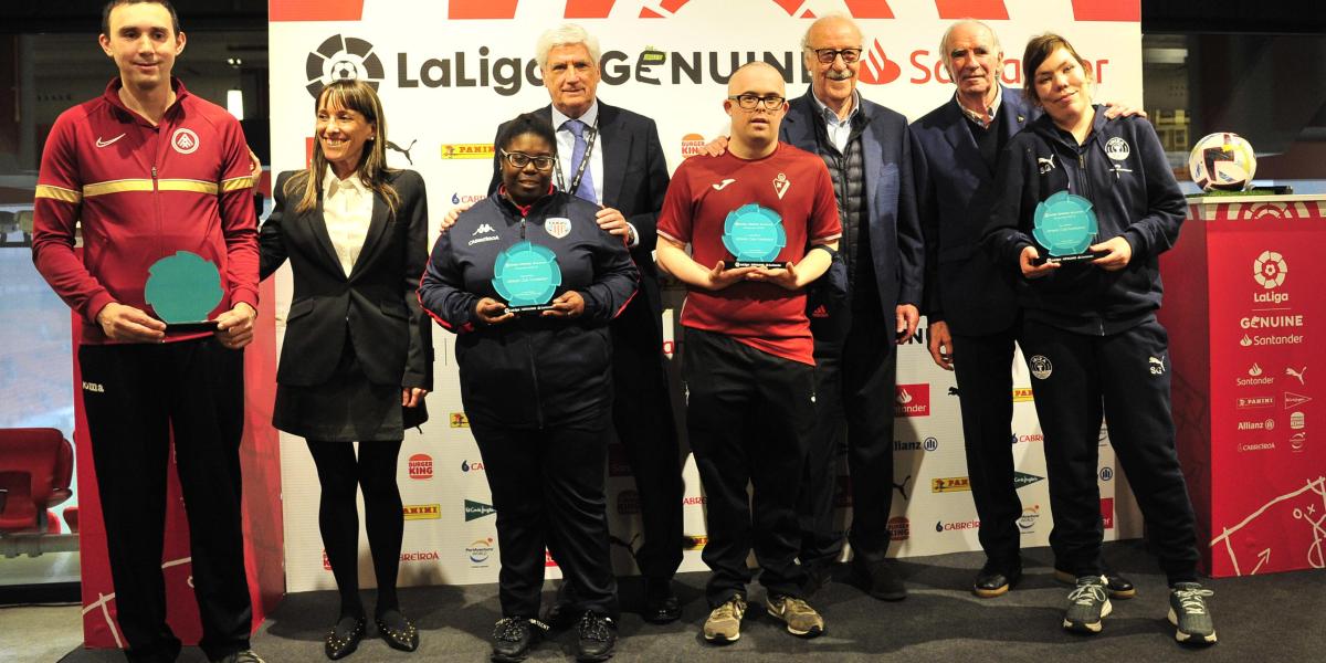 Lezama celebra la fiesta del fútbol de valores