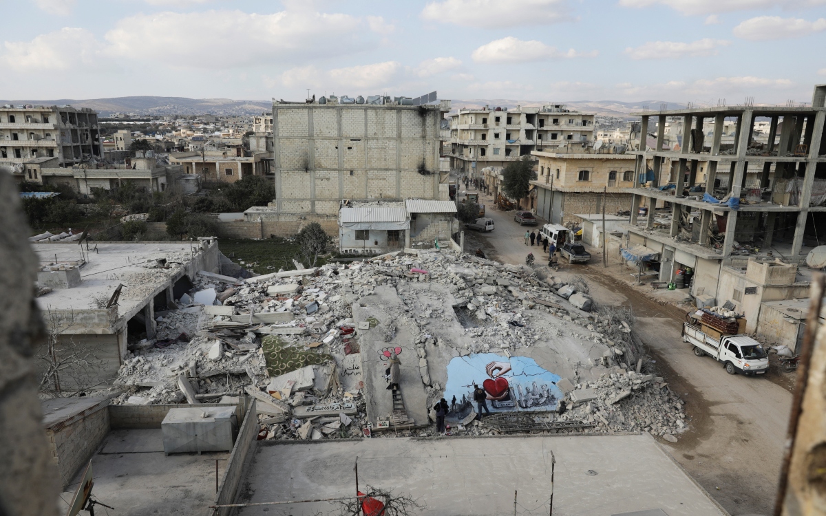 Llegan a Madrid 89 refugiados sirios afectados por sismos