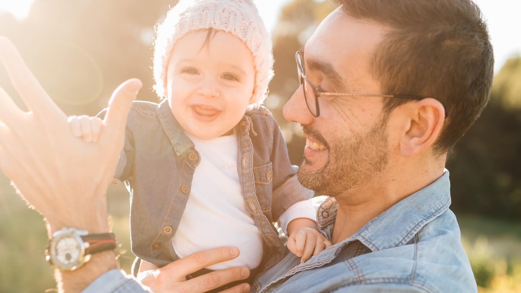 Los 3 poemas para el Día del Padre con los que más emocionarás