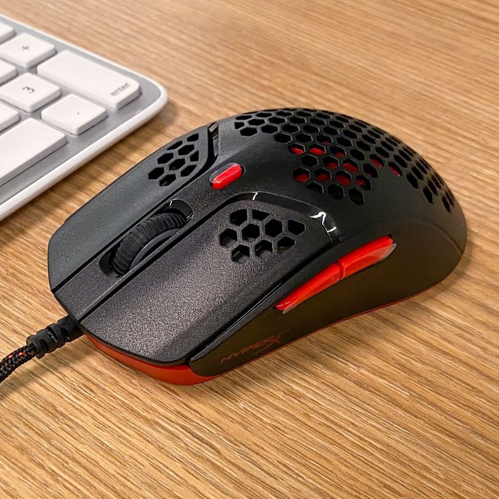 Ratón ergonómico Pulsefire Haste