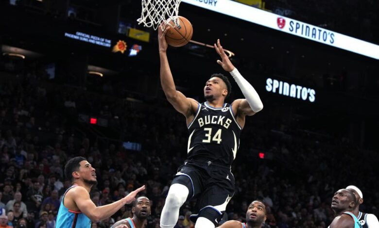 Los Bucks se conviertien en el primer equipo de playoffs