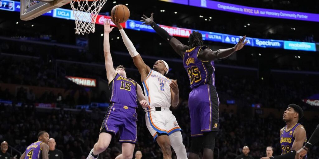 Los Lakers de Anthony Davis siguen de dulce
