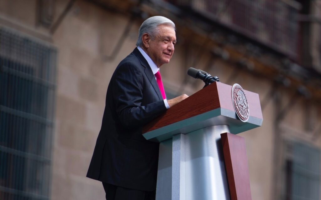 Los personajes que acompañaron a AMLO en el Zócalo: Gabinete, 'corcholatas' y políticos
