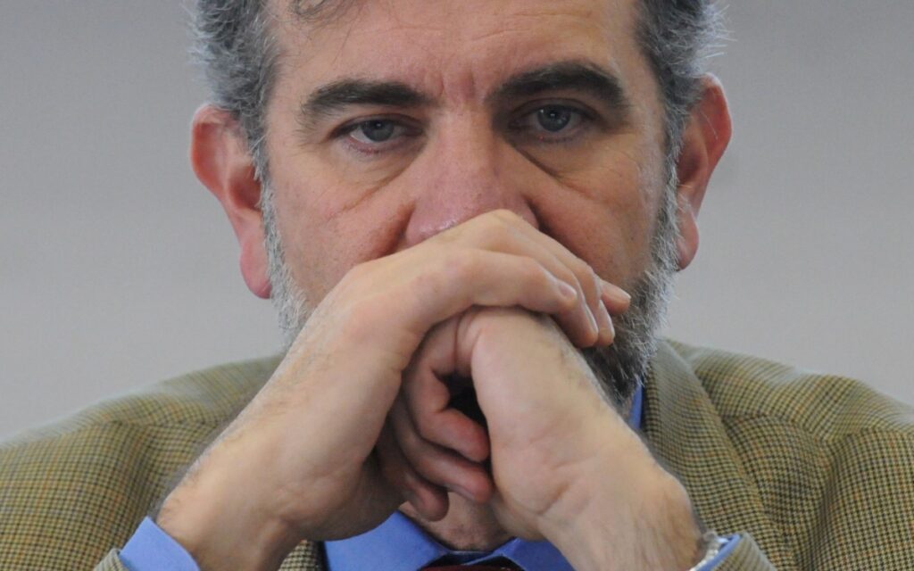 Morena acusa a INE de 'mafia electoral' y Córdova señala 'arbitrariedad' por Plan B