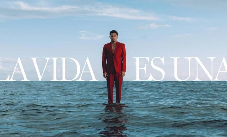Myke Towers anuncia nuevo álbum, 'La vida es una'