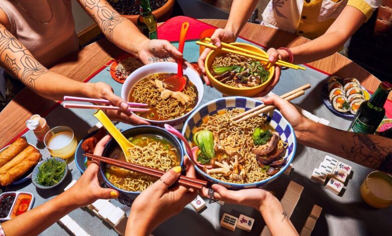 Naomi Osaka, Usher, Apolo Ohno respaldan la próxima fase de dominación instantánea del ramen de Immi