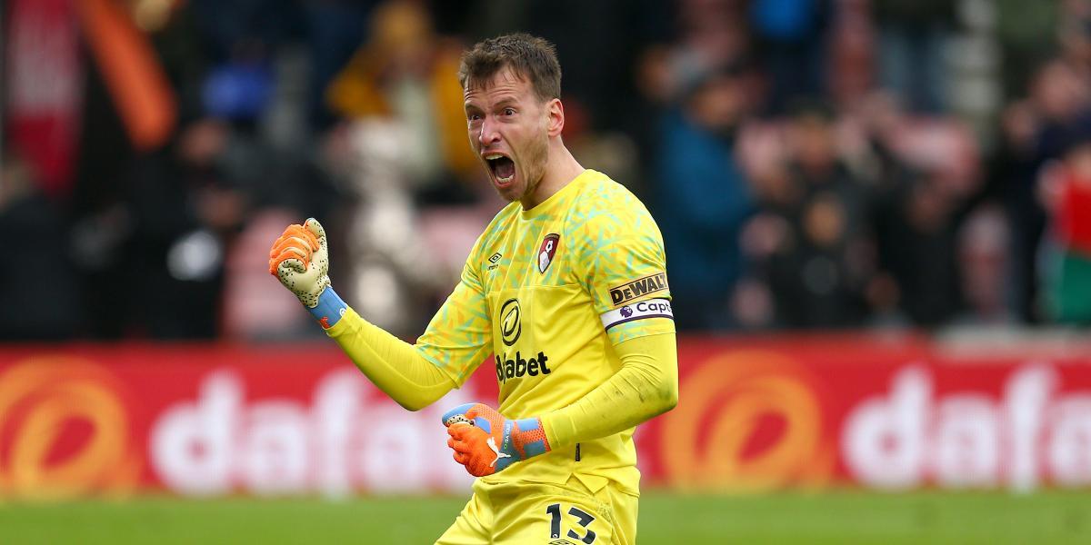 Neto, de sombra de Ter Stegen a clave en la Premier