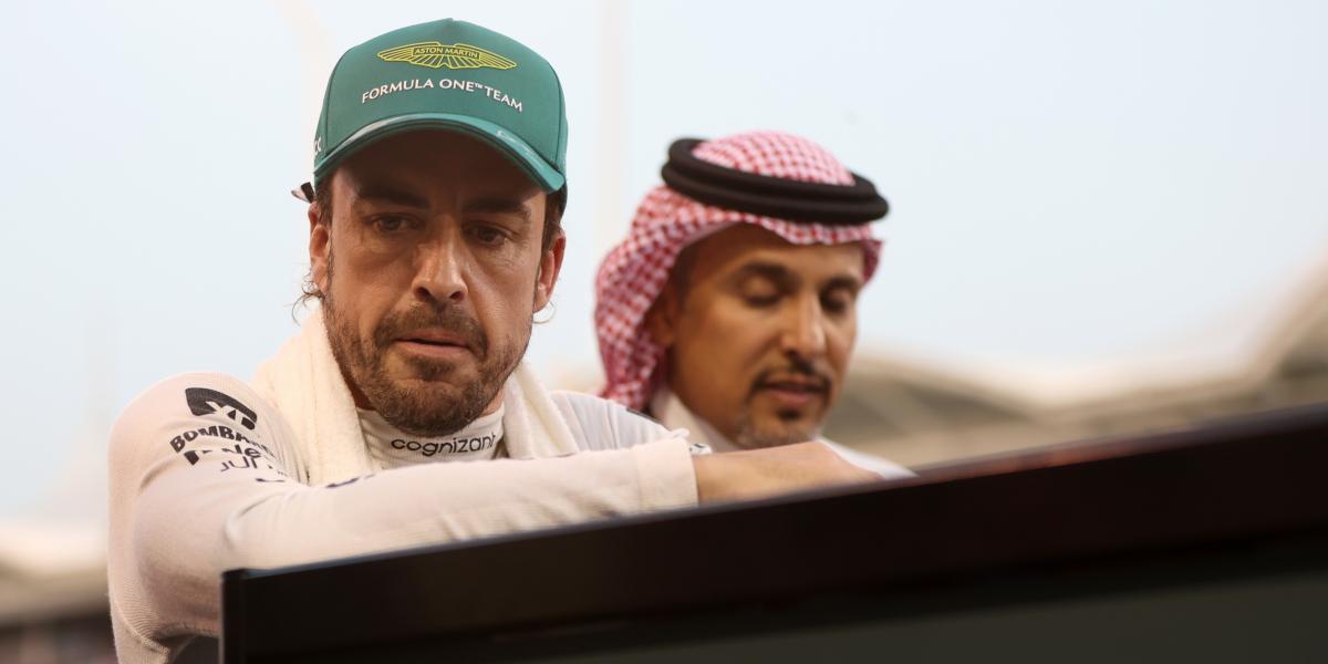 Nuevo 'guiño' de Alonso a 'la 33'