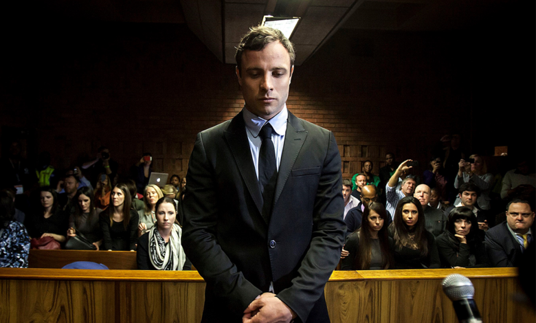 Oscar Pistorius, atleta paralímpico, busca libertad condicional tras asesinar a su novia