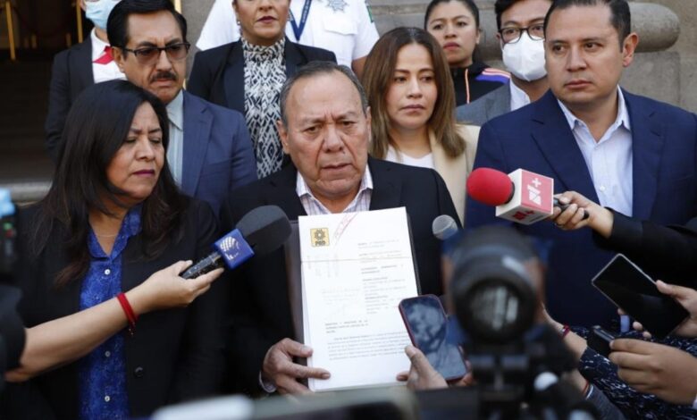 PRD presenta ante SCJN acción de inconstitucionalidad contra 'Plan B' de reforma electoral