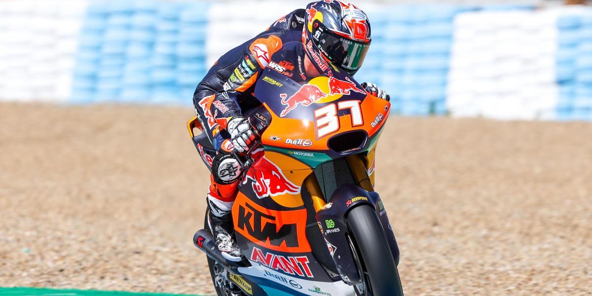 Pedro Acosta manda un recado en la primera jornada de test privado en Jerez