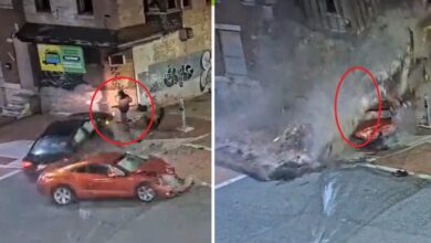 Persecución policiaca en EU termina con un peatón muerto y edificio colapsado | Videos