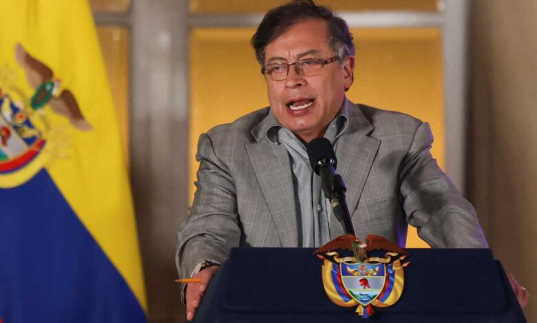 Petro reactiva operaciones militares contra el Clan del Golfo
