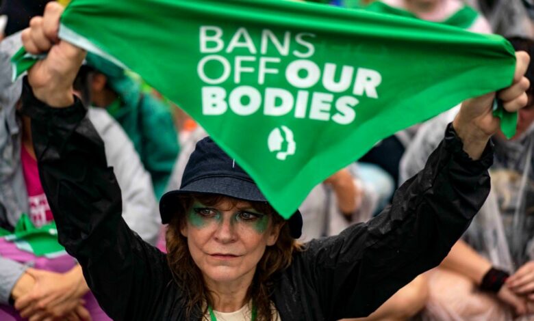 Primer Día de la Mujer en Estados Unidos sin protección federal al aborto