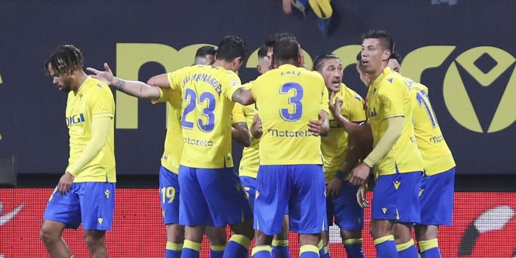 Quieren que el Nuevo Mirandilla 'reviente' ante el Sevilla