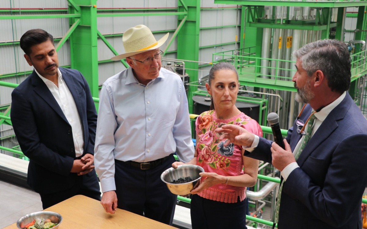 Recorre Sheinbaum la planta de carbonización hidrotermal, la más grande a nivel mundial | Videos