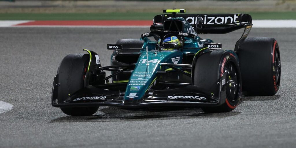 Red Bull sorprende y recula respecto al Aston Martin de Alonso