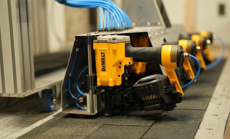 Renovate está construyendo robots para instalar tejas de techo