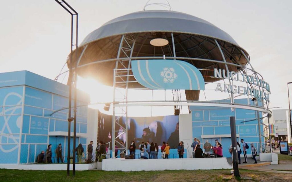 Reportan apagón masivo en Argentina