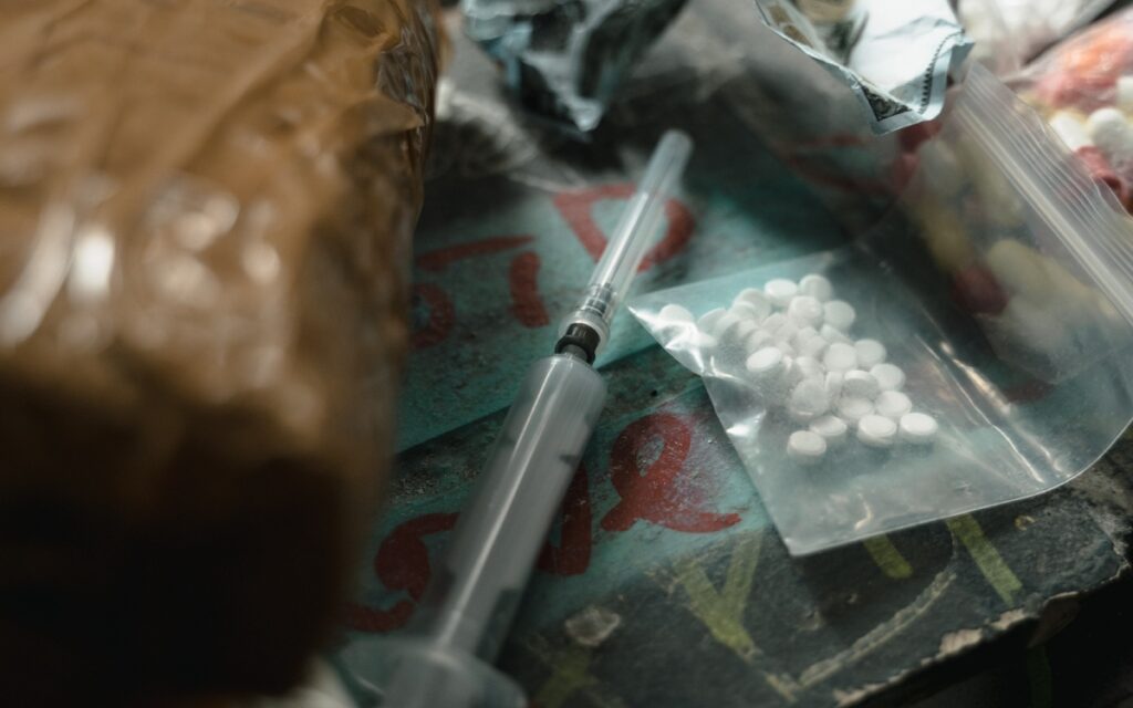 SEP lanza campaña contra drogas en escuelas