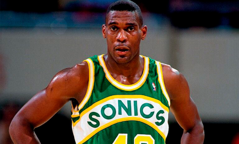 Shawn Kemp, estrella de la NBA en los 90, arrestado por implicaciones en tiroteo