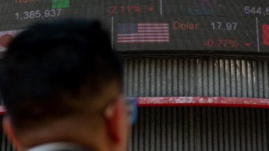 Super peso vuelve y perfora brevemente barrera 18 dlls