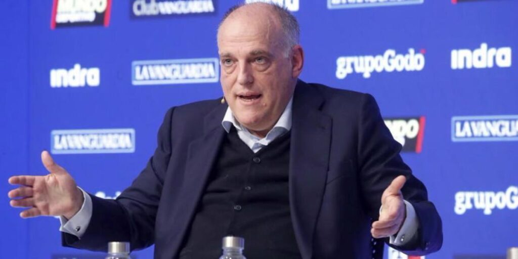 Tebas critica la campaña del Real Madrid contra los árbitros