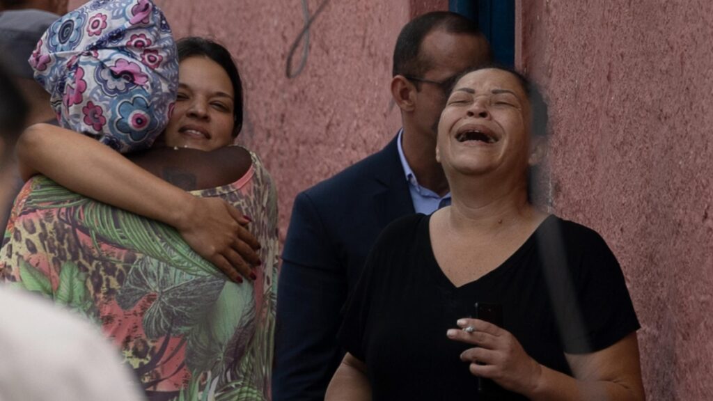 Un adolescente da cuchillada mortal a una maestra y hiere a otras cuatro personas en escuela en Brasil