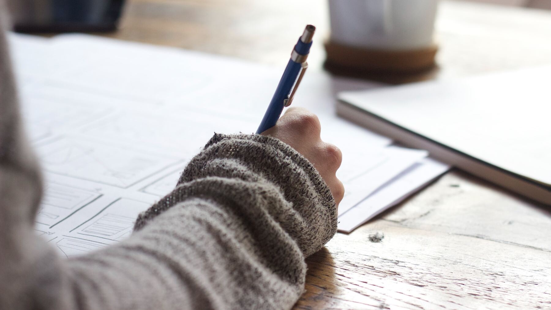 Una española desvela cómo son los exámenes en EEUU y las redes explotan