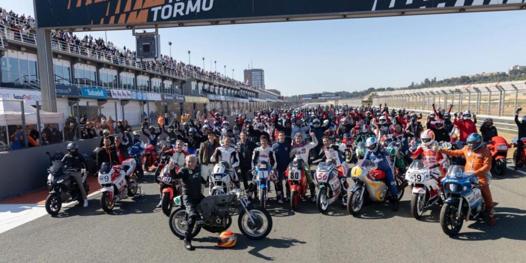 Varios campeones del mundo en el homenaje a Jaime Alguersuari