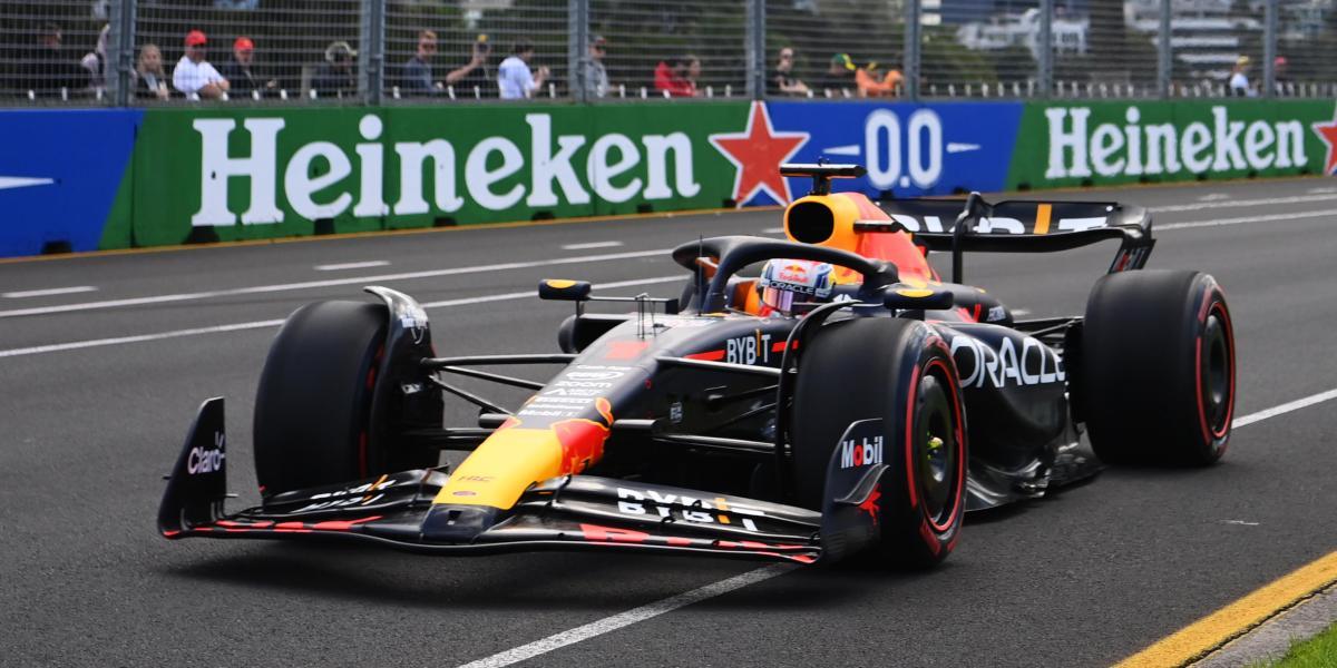 Verstappen empieza mandando en Australia y Alonso sigue arriba