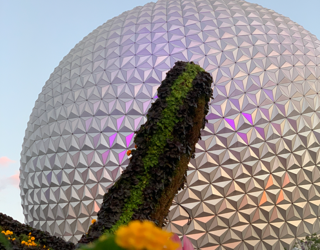 Walt Disney Imagineering contrata al director creativo Bruce Vaughn de Airbnb