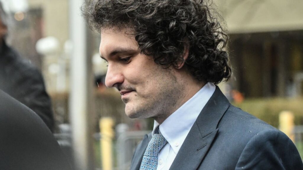 cargos contra Sam Bankman-Fried